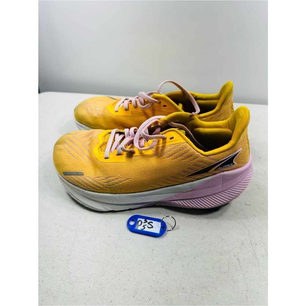Altra AltraFWD Experience Orange Athletic Training Shoes Women’s US SIZE 7,5,